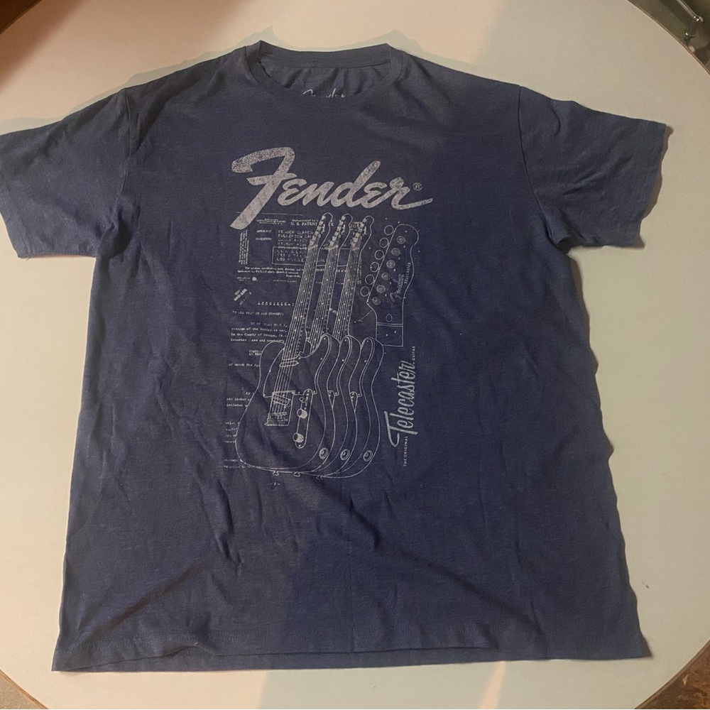 Fender Blue T-Shirt Men’s Size Large Guitar Graphic